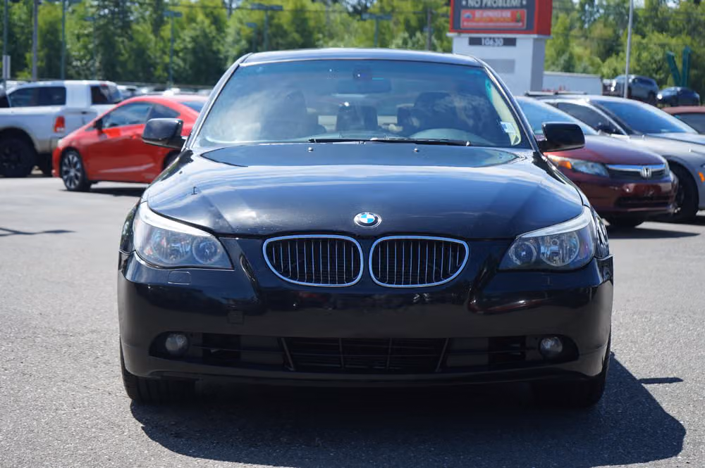 2007 BMW 5 Series 525i Image 8