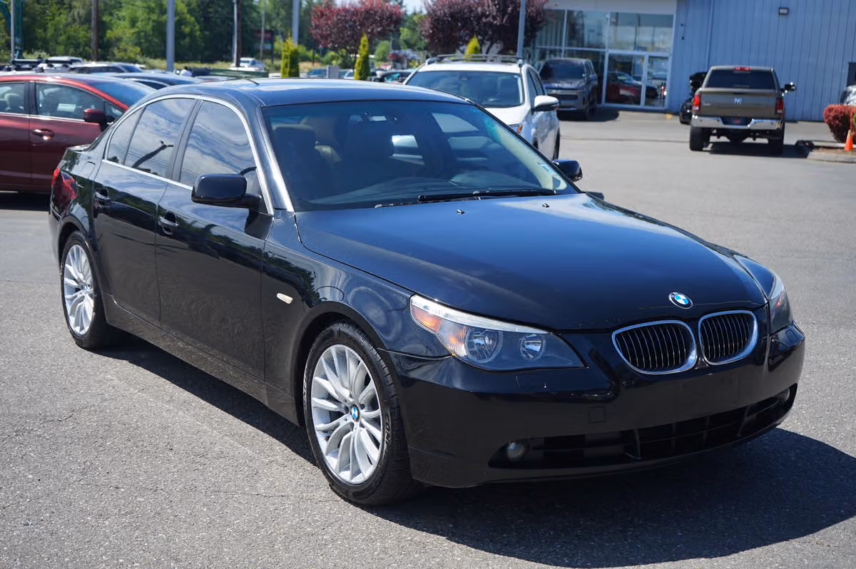 2007 BMW 5 Series 525i Image 7