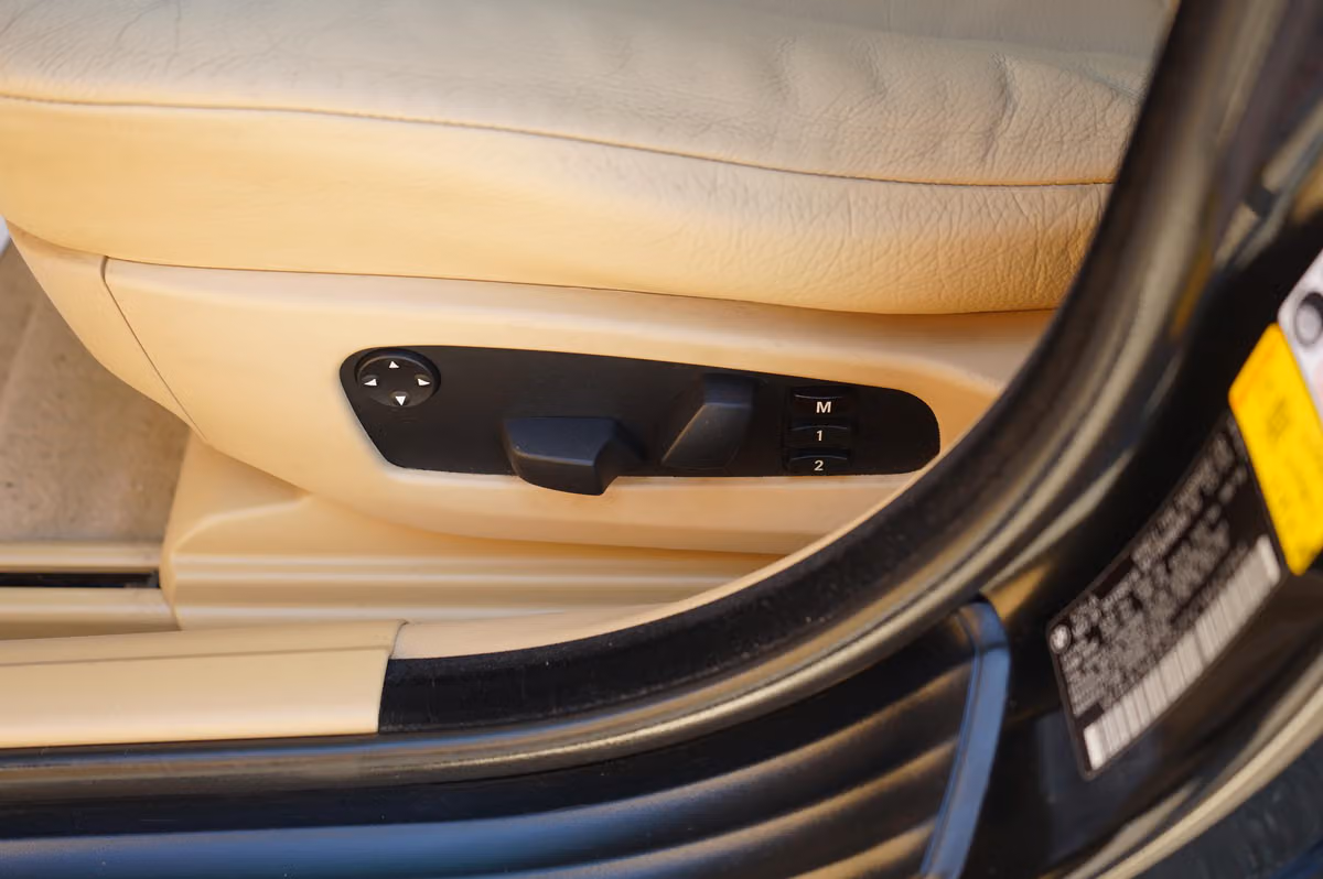 2007 BMW 5 Series 525i Image 10