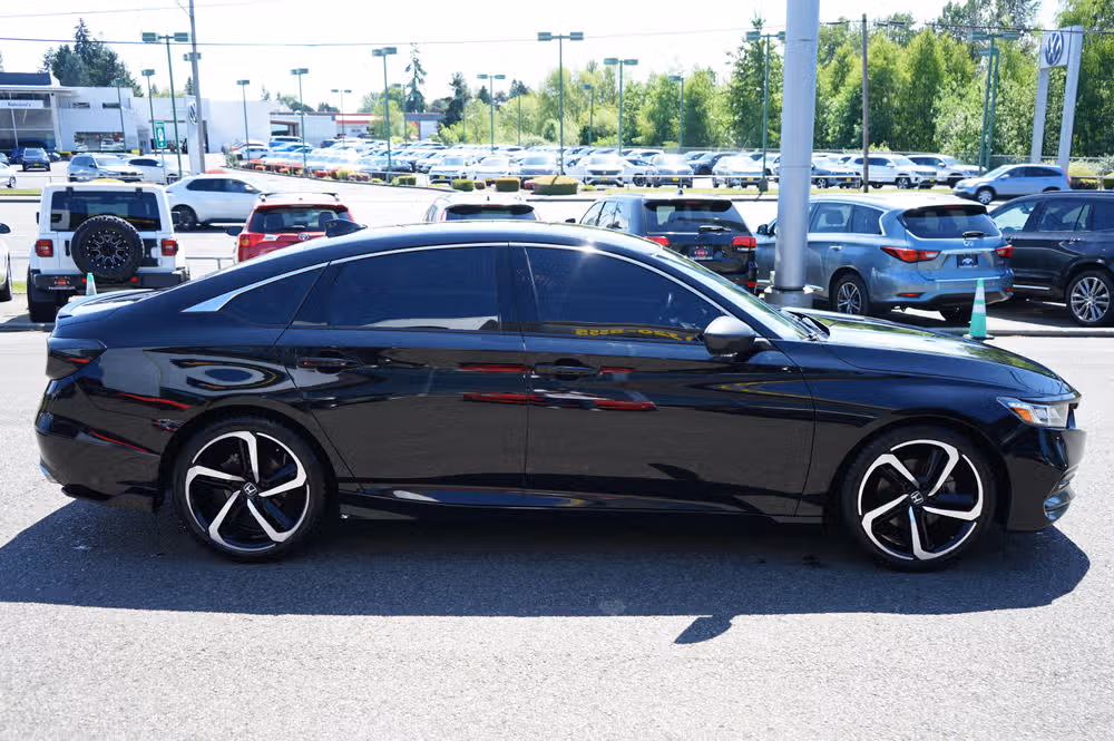 2019 Honda Accord Sport Image 6