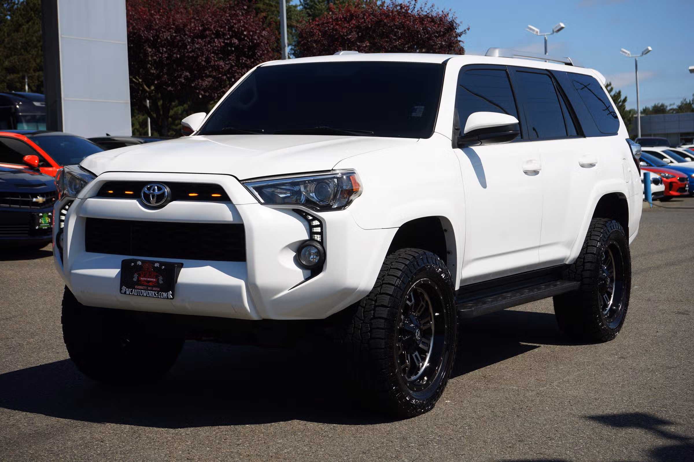 2018 Toyota 4Runner SR5 Image 1