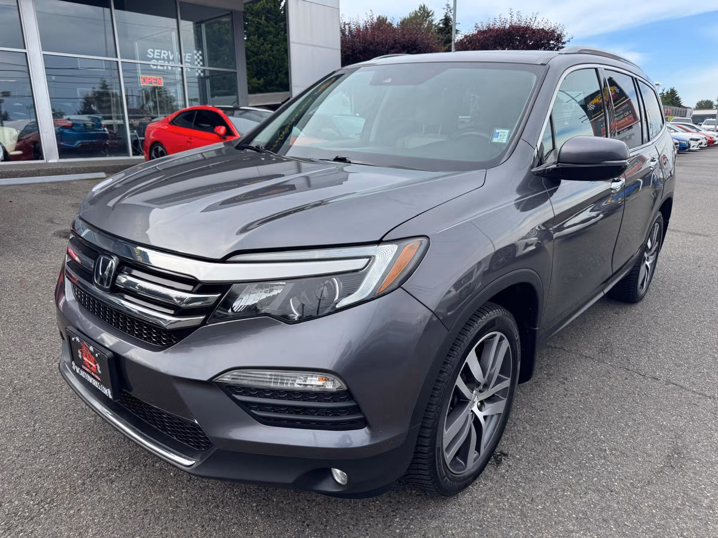 2017 Honda Pilot Touring Image 1