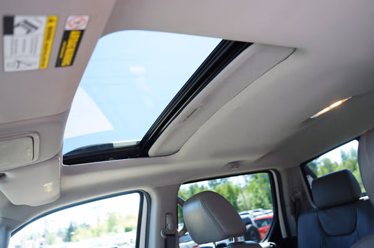 2010 Honda Ridgeline RTL Crew Cab Image 10