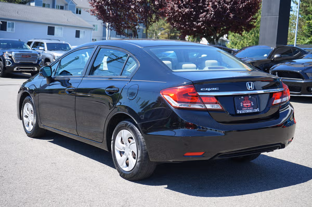 2013 Honda Civic LX Image 3