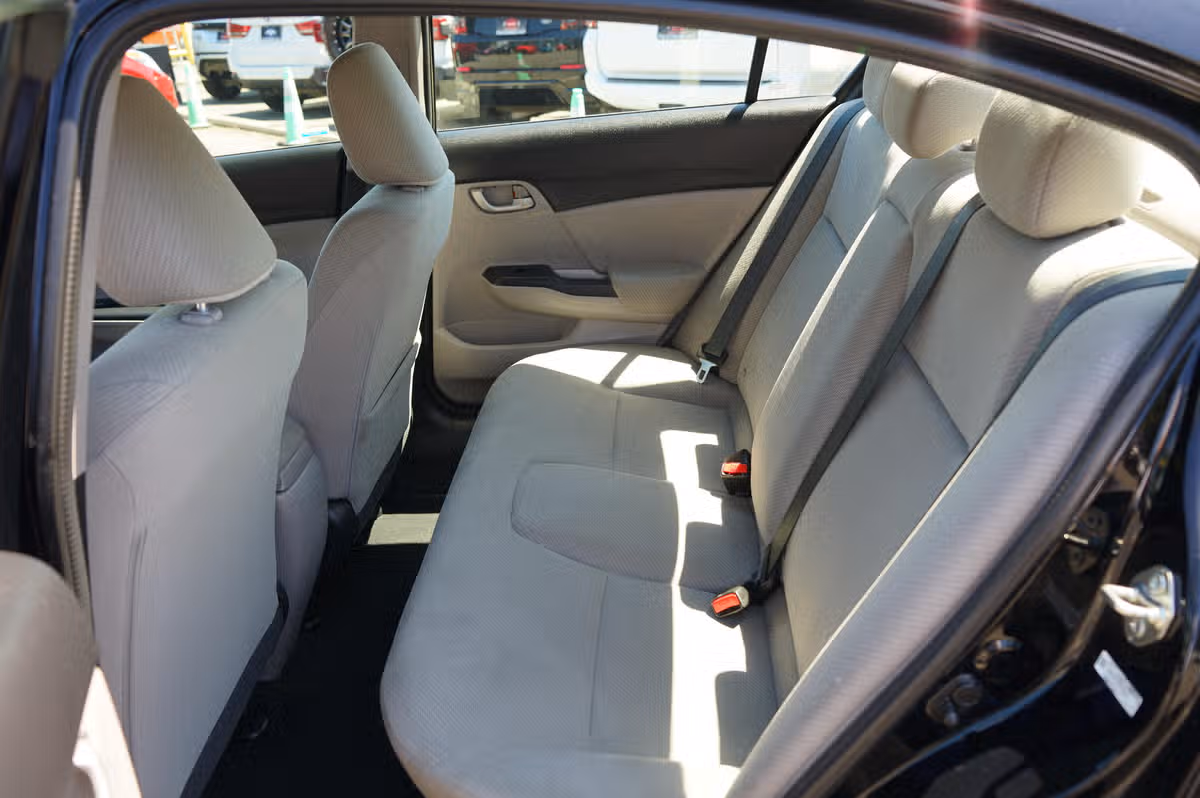 2013 Honda Civic LX Image 15