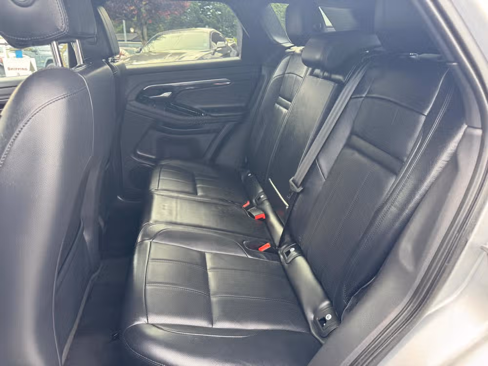 2020 Land Rover Range Rover Evoque R-Dynamic SE Image 10