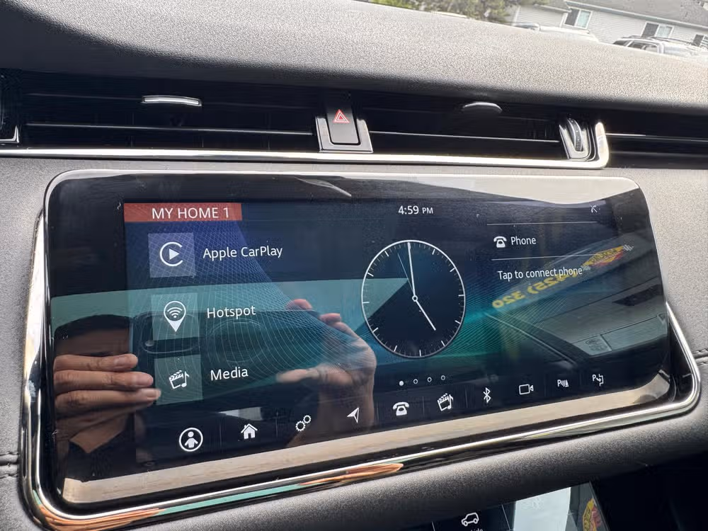 2020 Land Rover Range Rover Evoque R-Dynamic SE Image 21
