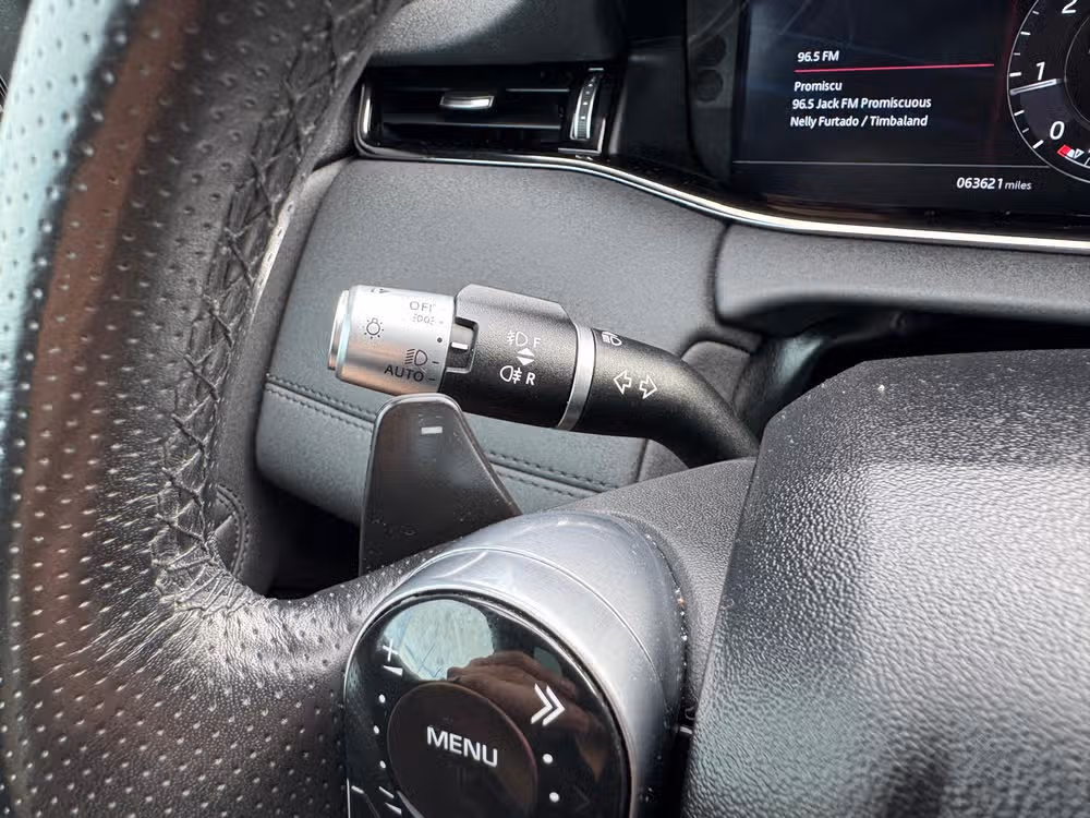2020 Land Rover Range Rover Evoque R-Dynamic SE Image 24