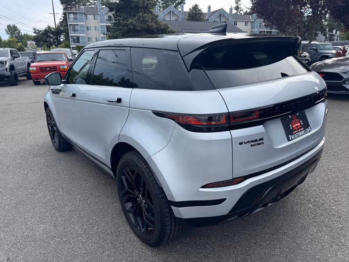 2020 Land Rover Range Rover Evoque R-Dynamic SE Image 8