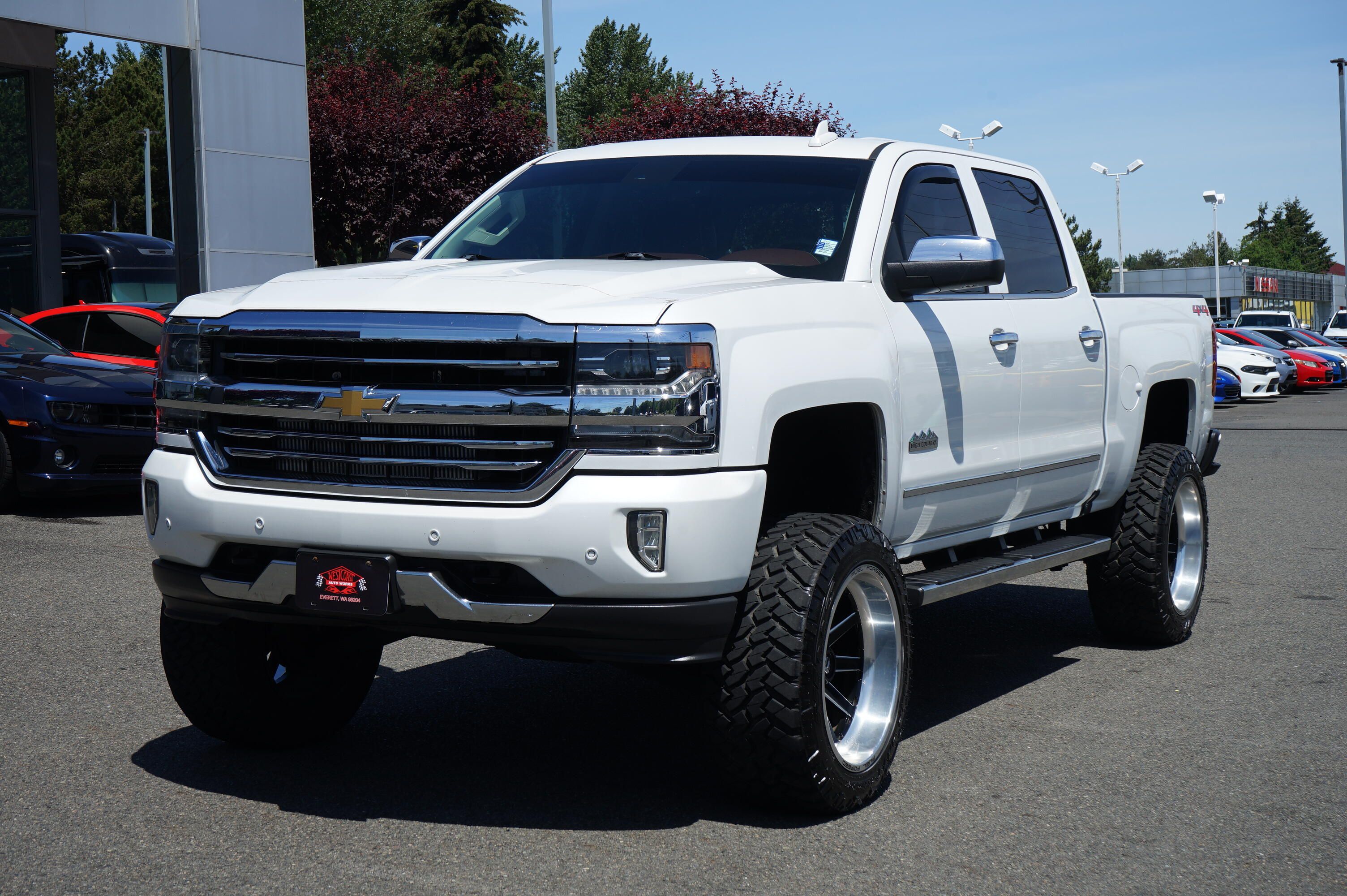 2016 Chevrolet Silverado 1500 High Country 4X4 Crew Cab Short Box's photo