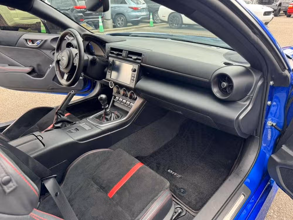 2023 Subaru BRZ Limited Image 12