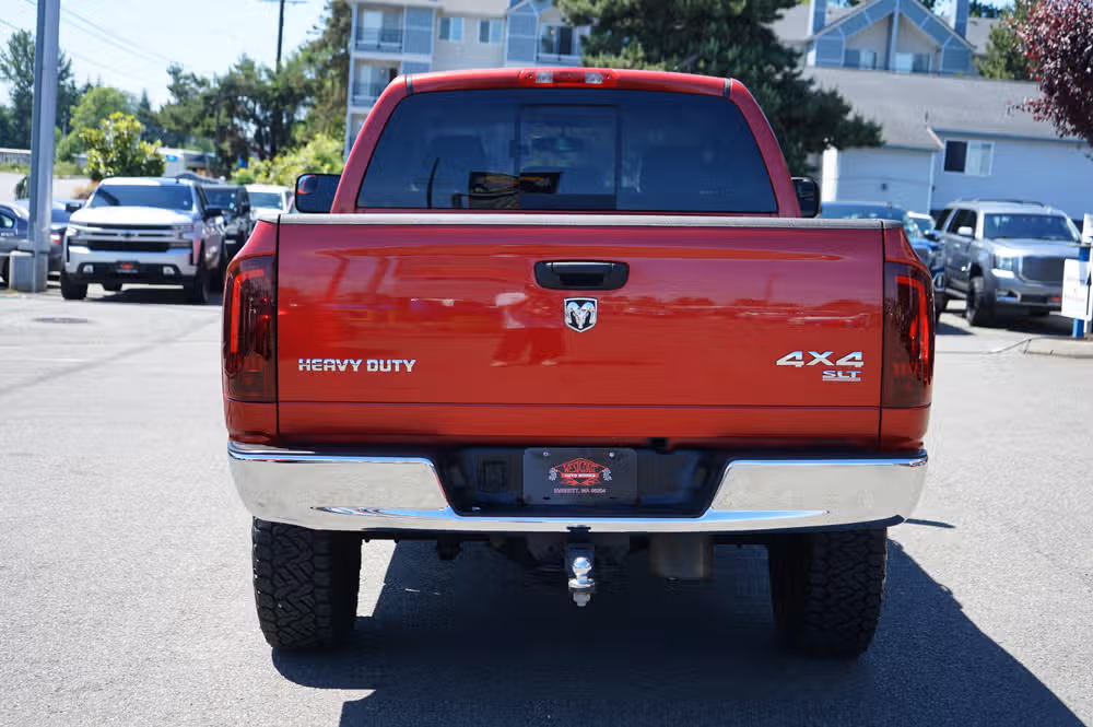 2006 Dodge Ram 2500 SLT PICKUP 4D 6 1/4 Quad Cab Image 4