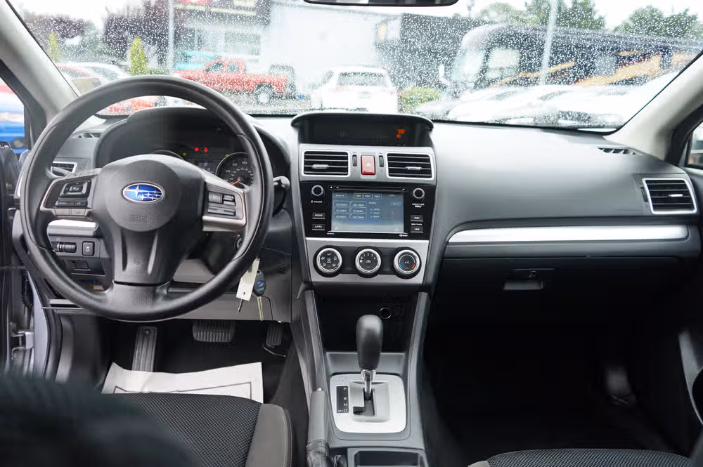 2015 Subaru XV Crosstrek 2.0i Premium Crossover Image 18