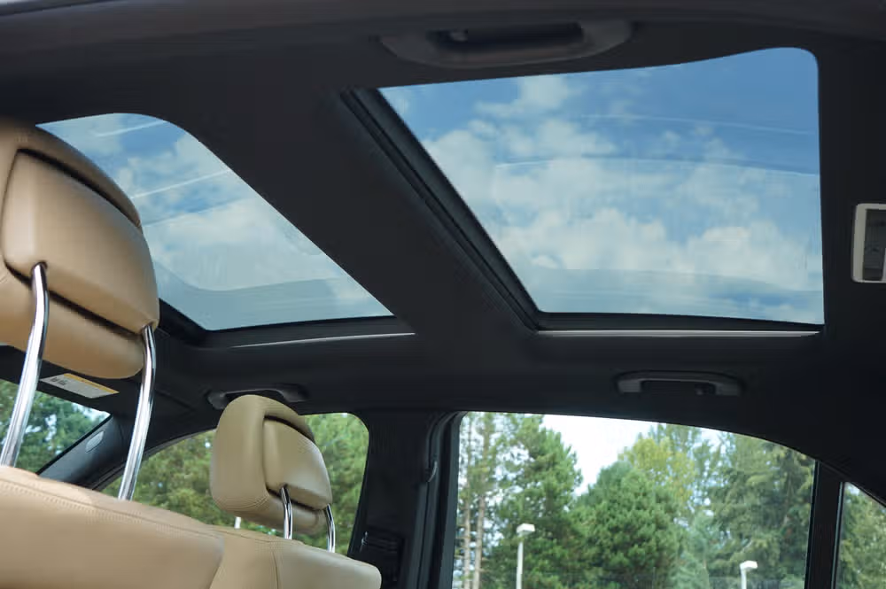 2011 Mercedes-Benz E-Class E 350 Luxury 4MATIC Image 26