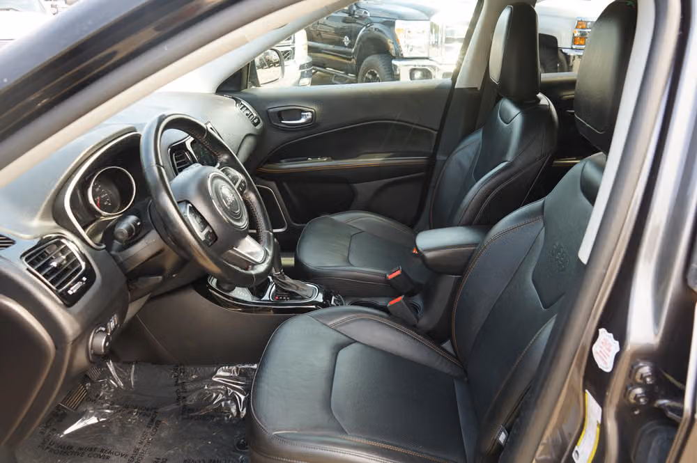 2021 Jeep Compass Limited Image 13