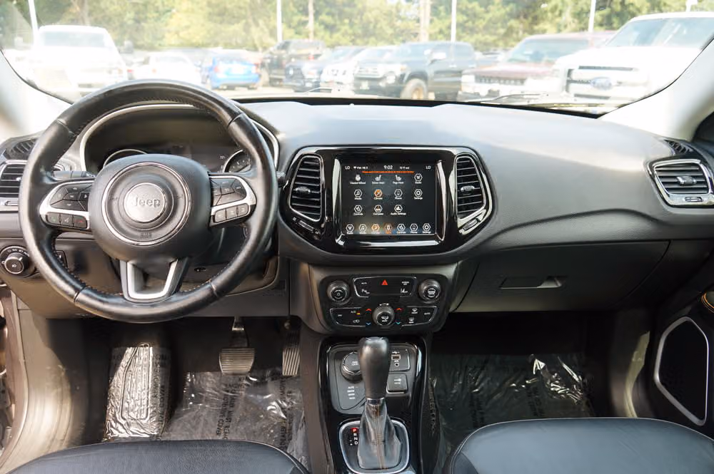 2021 Jeep Compass Limited Image 15