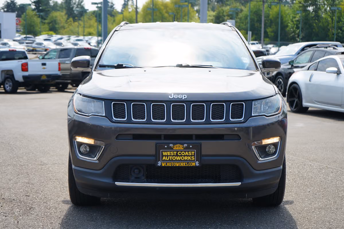 2021 Jeep Compass Limited Image 8