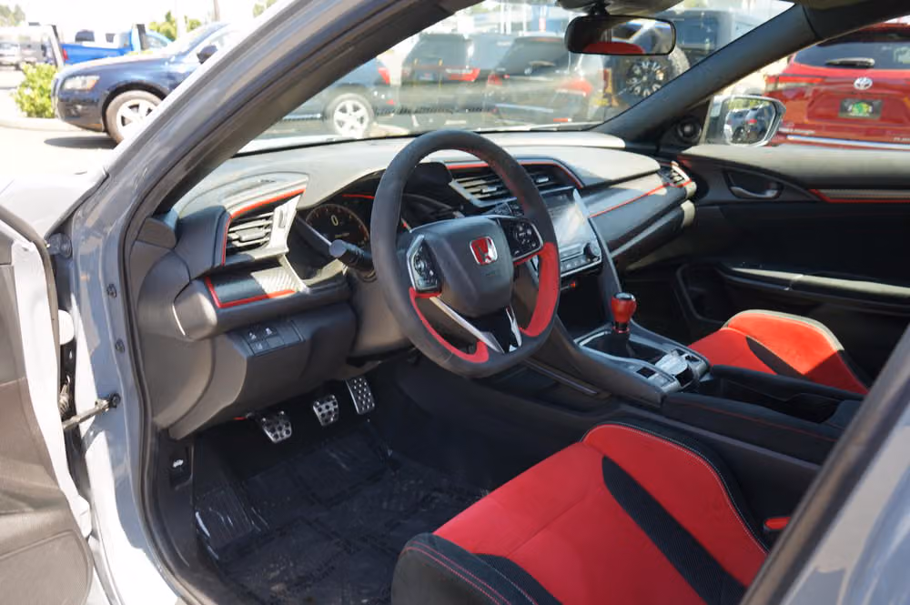 2021 Honda Civic Type R Touring Image 16