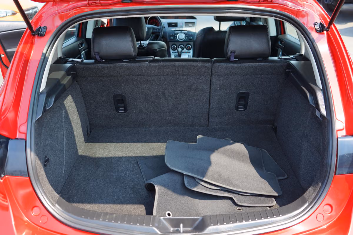 2011 Mazda 3 s Grand Touring Image 9