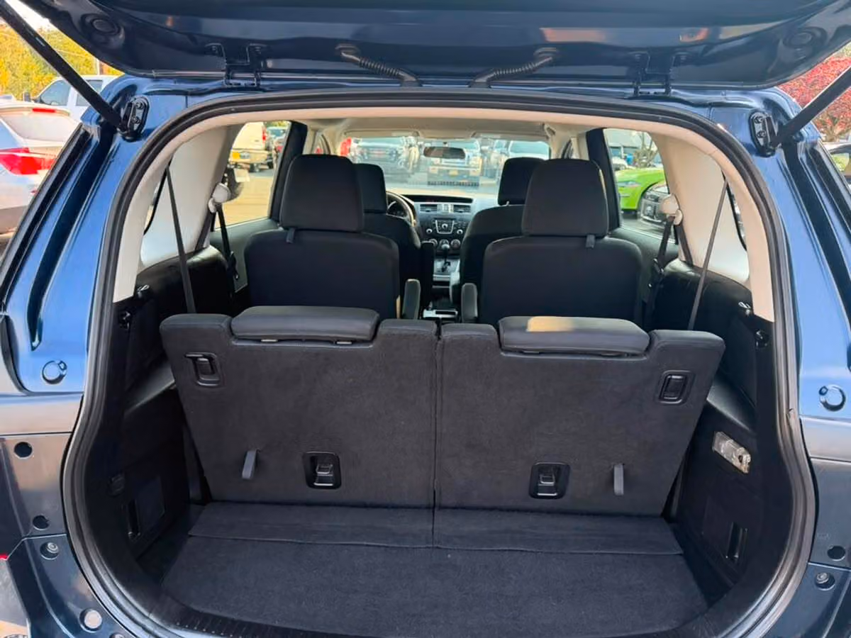 2014 Mazda 5 Sport Passenger Image 15