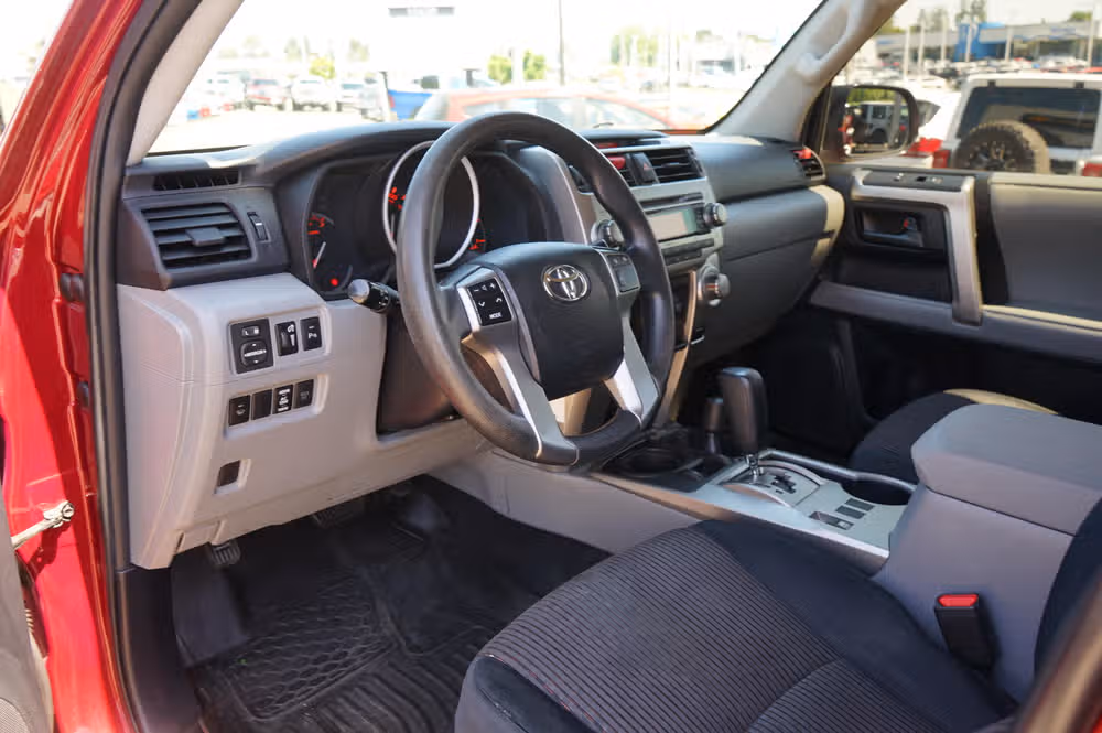 2012 Toyota 4Runner SR5 Image 15