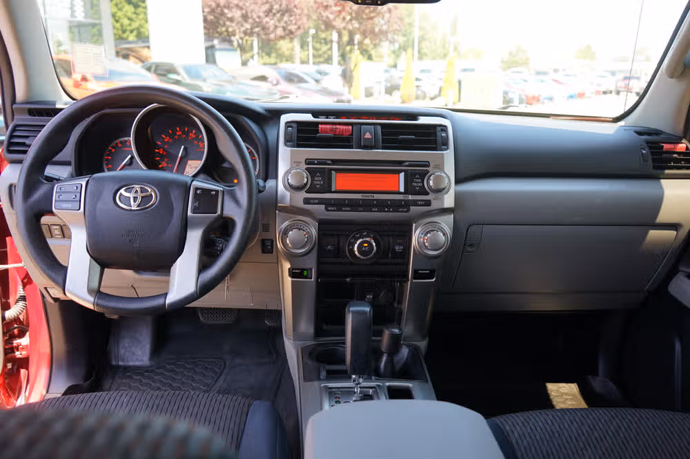 2012 Toyota 4Runner SR5 Image 18