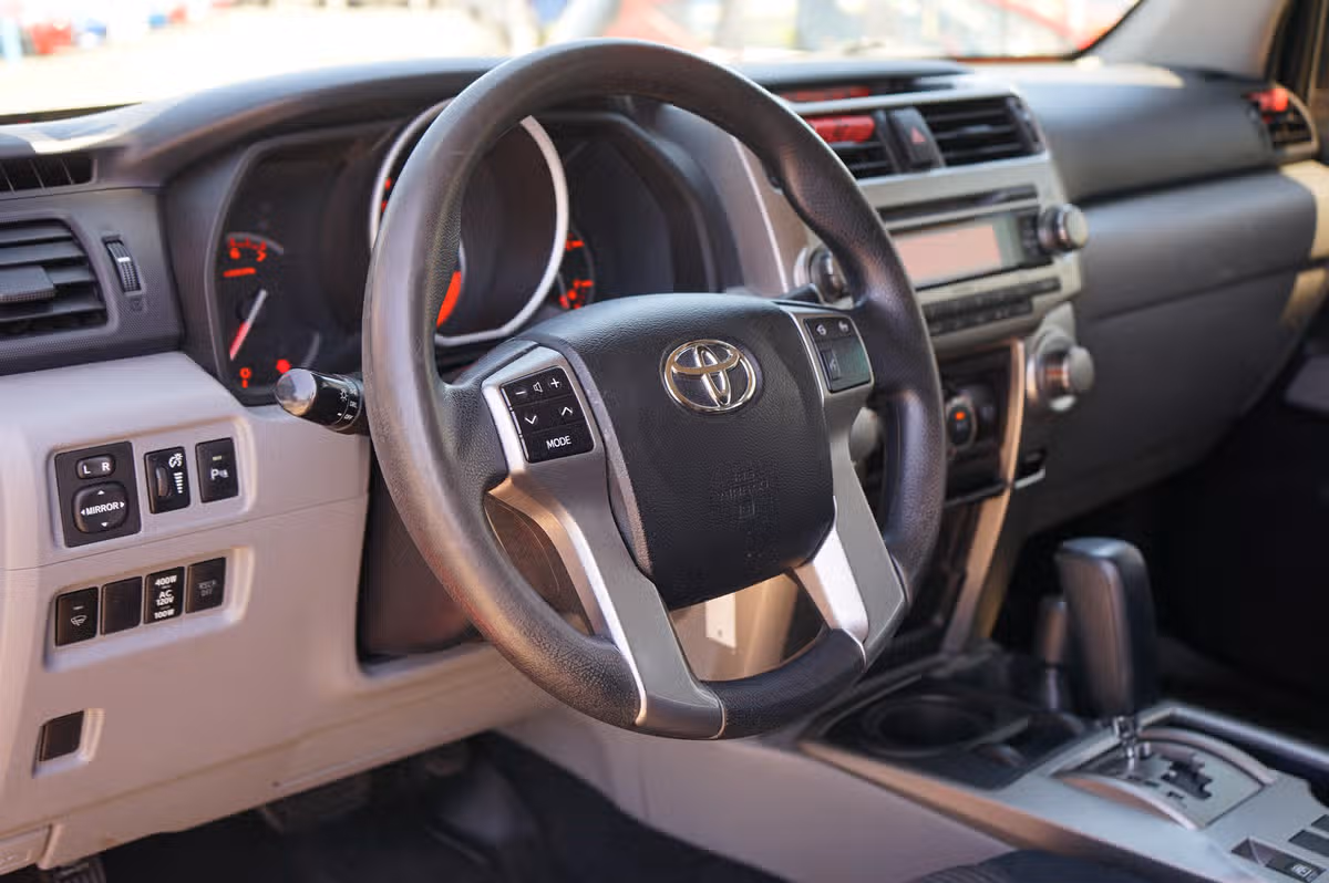 2012 Toyota 4Runner SR5 Image 14