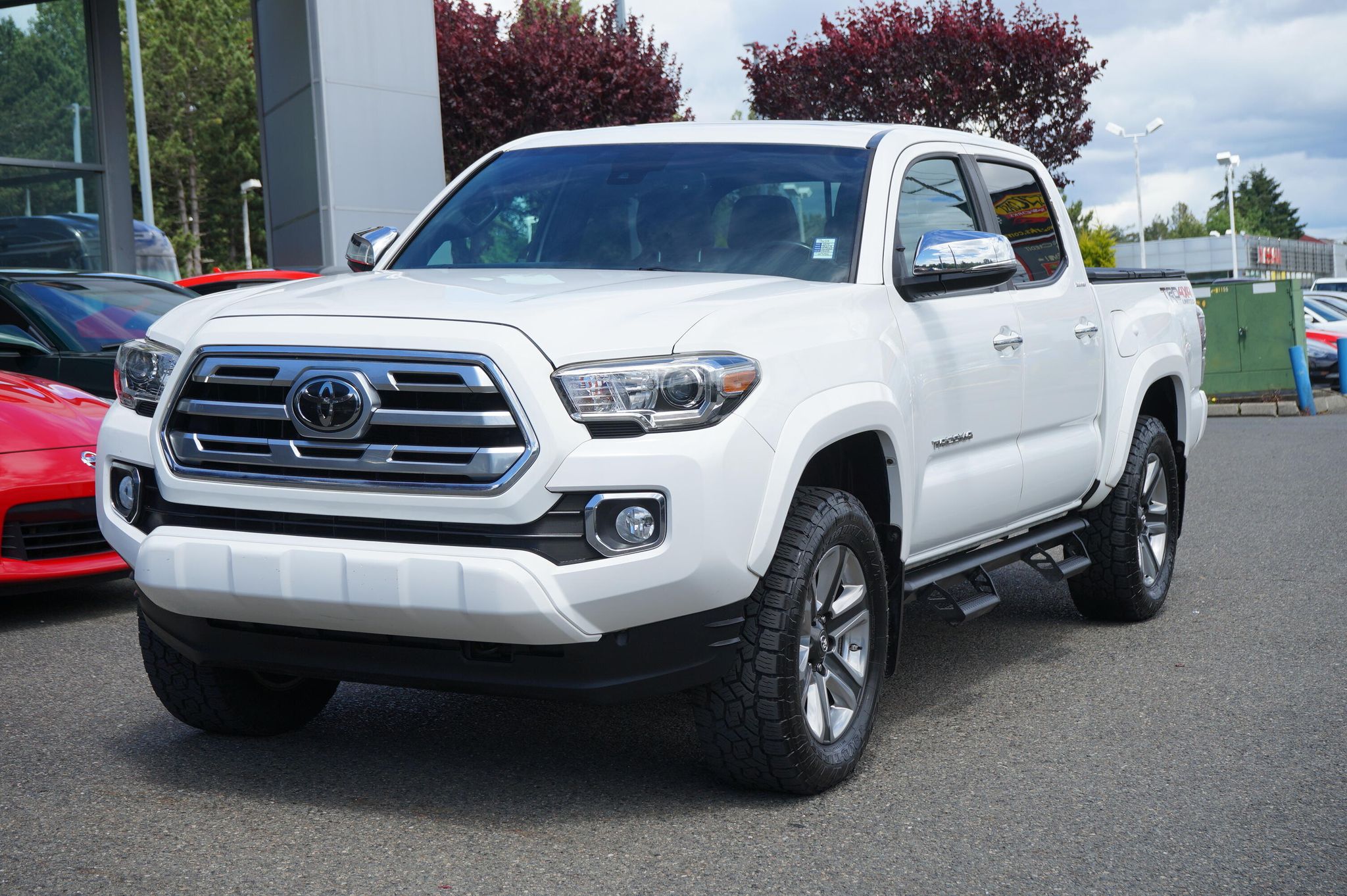 Super White 2019 Toyota Tacoma Pickup Truck Four-Wheel Drive Automatic