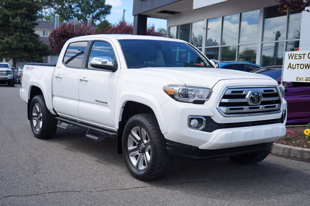 2019 Toyota Tacoma Limited Double Cab Image 9