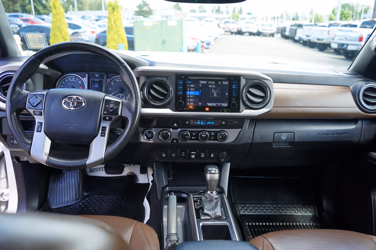2019 Toyota Tacoma Limited Double Cab Image 19