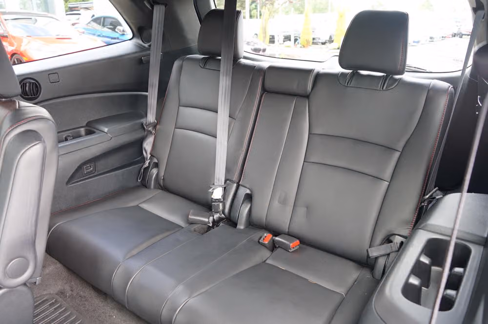 2022 Honda Pilot Black Edition Image 13