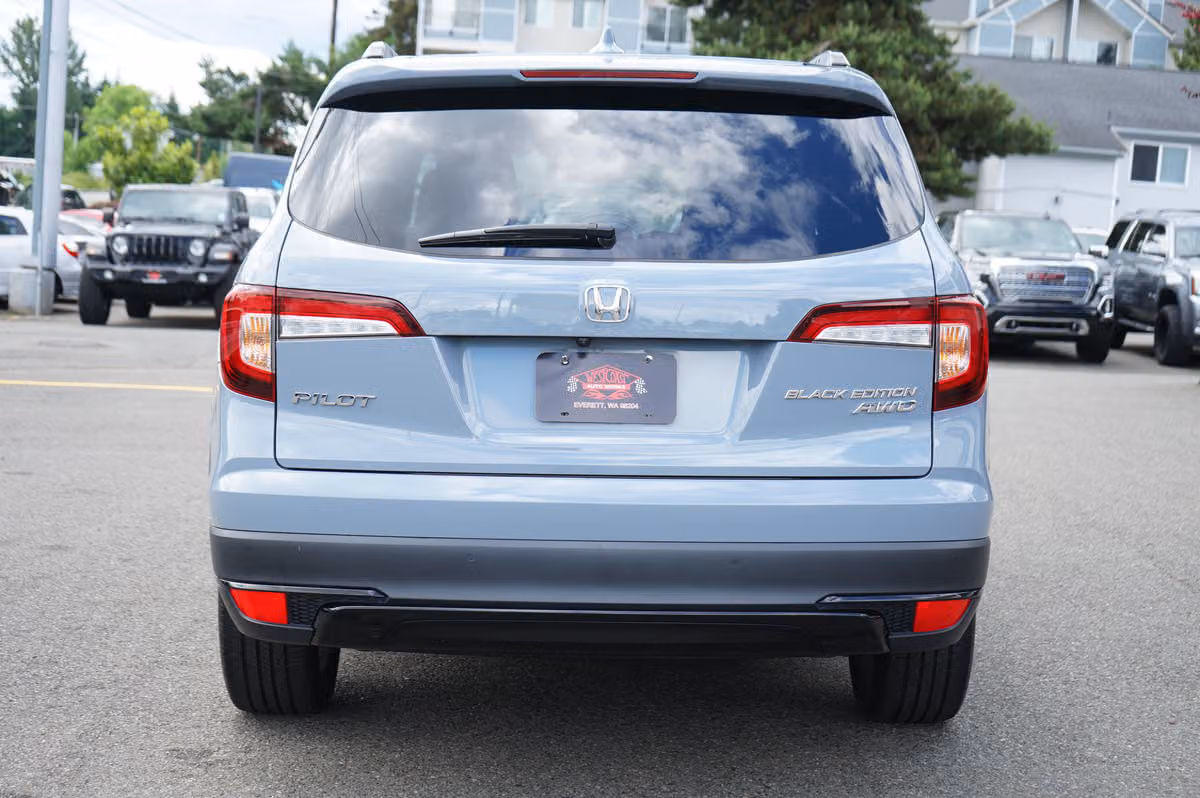2022 Honda Pilot Black Edition Image 4