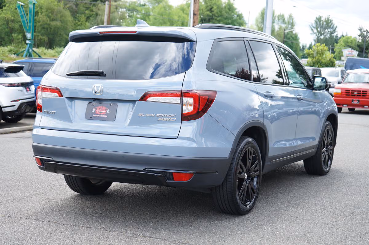 2022 Honda Pilot Black Edition Image 5