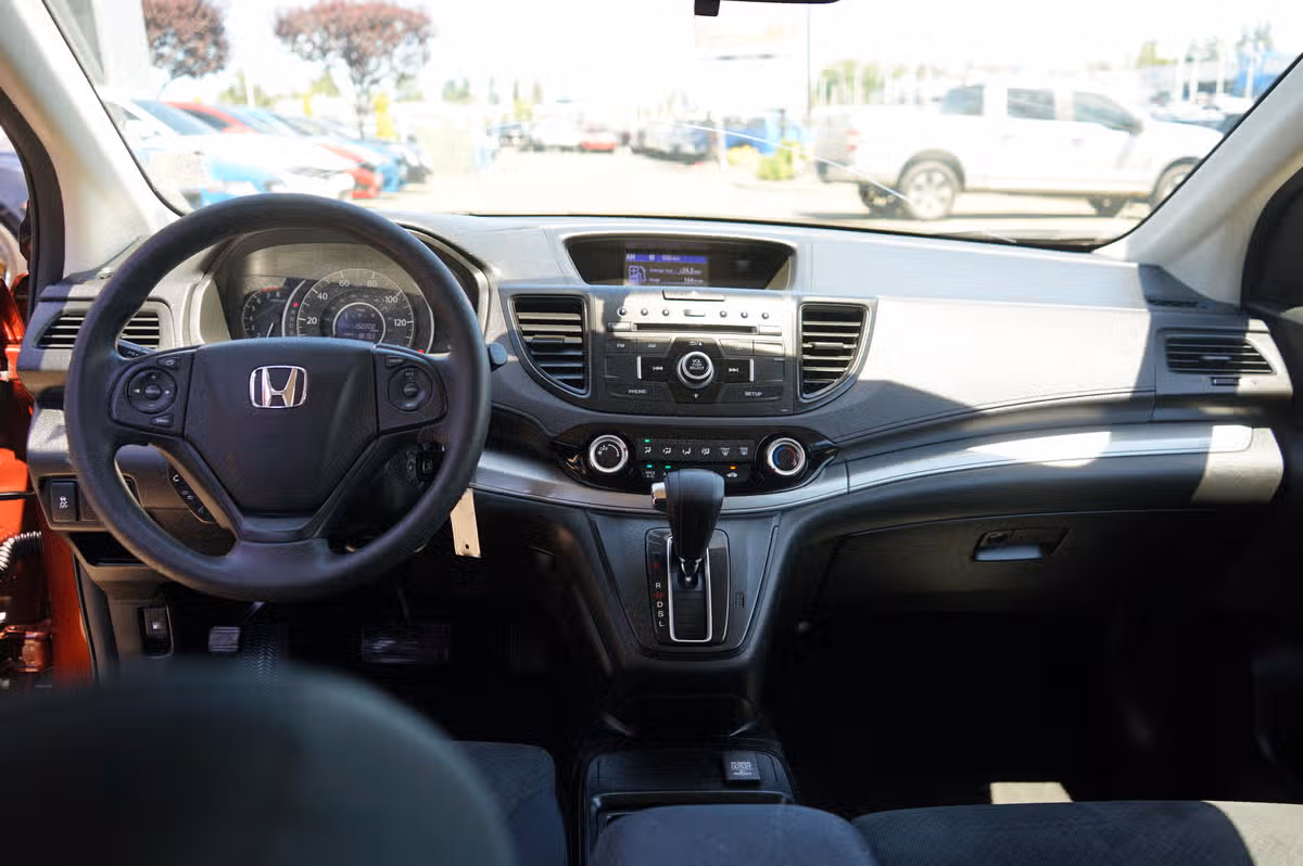 2015 Honda CR-V LX Image 16