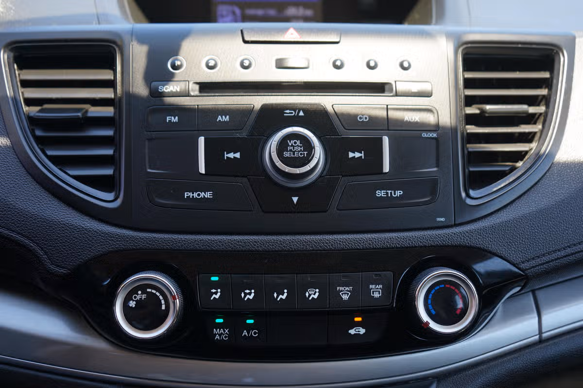 2015 Honda CR-V LX Image 18