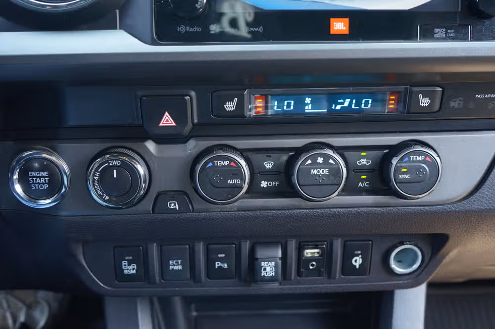 2019 Toyota Tacoma TRD Off-Road Double Cab Image 20