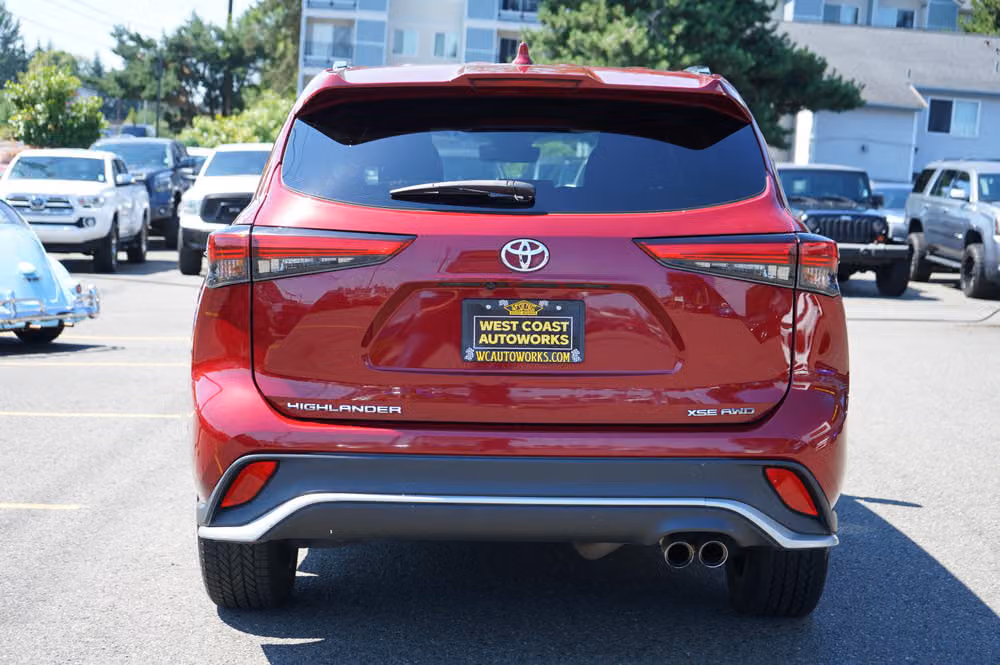 2021 Toyota Highlander XSE Image 4