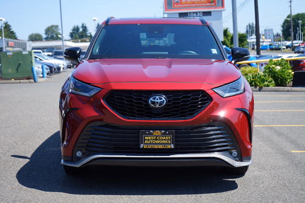 2021 Toyota Highlander XSE Image 8