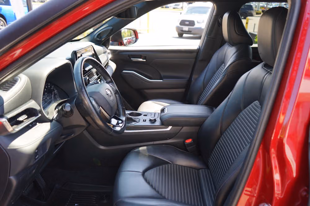 2021 Toyota Highlander XSE Image 13