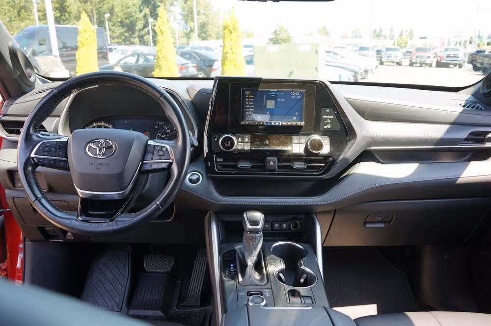 2021 Toyota Highlander XSE Image 16