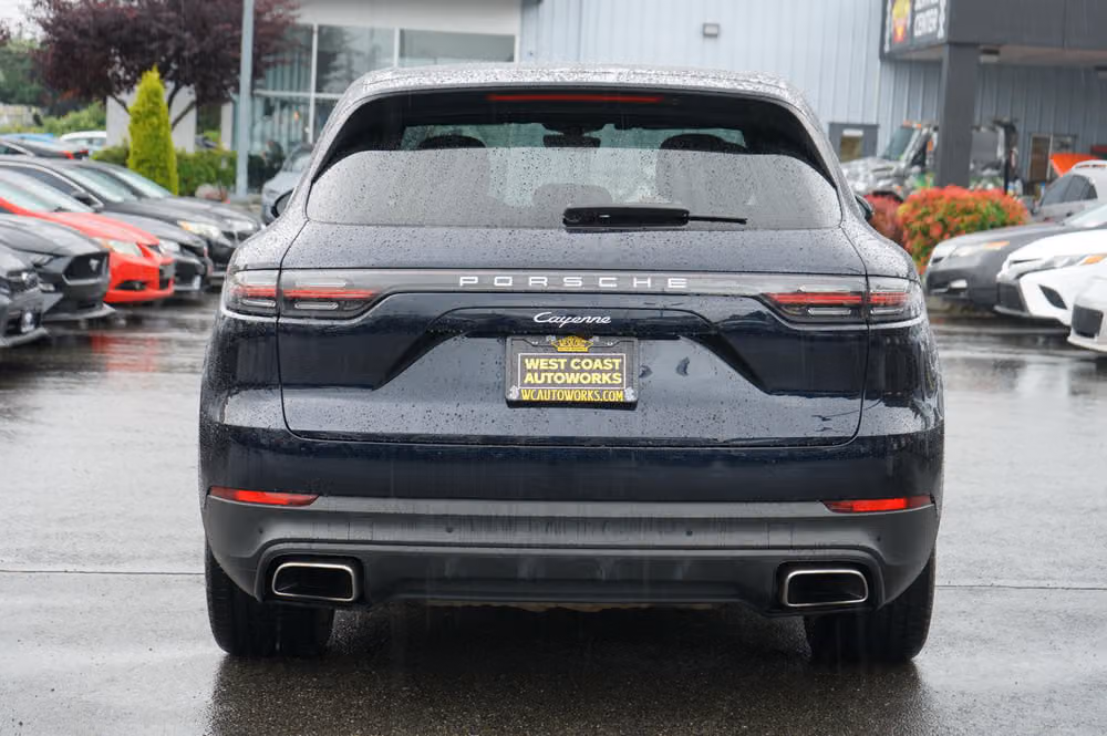2021 Porsche Cayenne Base Image 4