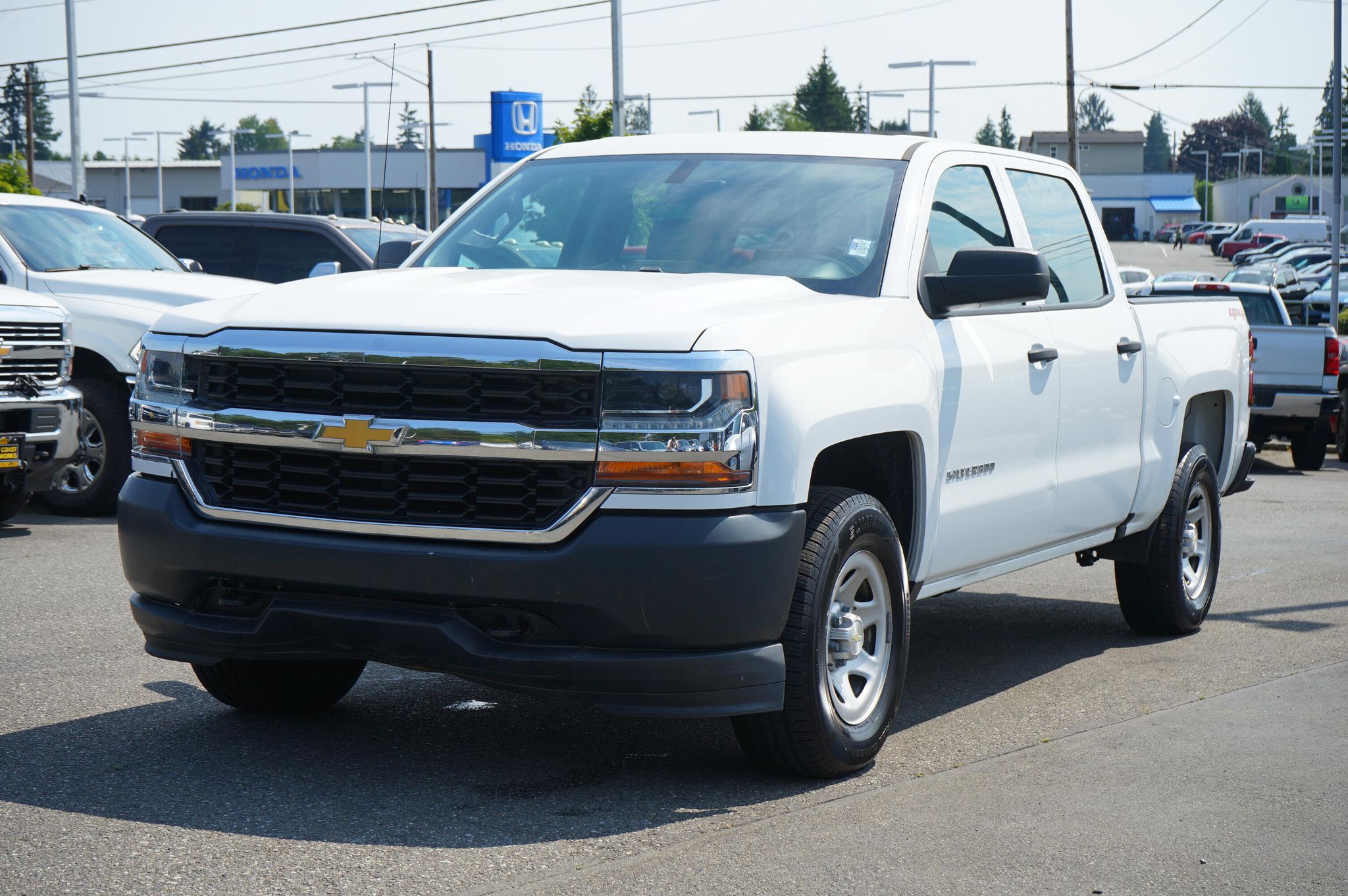 Summit White 2019 Chevrolet Silverado 3500HD Pickup Truck Four-Wheel Drive Automatic