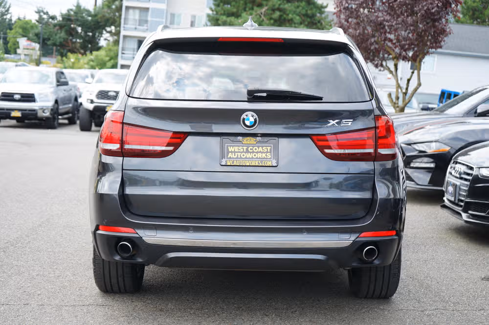 2017 BMW X5 xDrive35i Image 4
