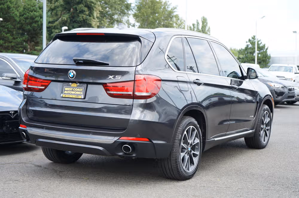 2017 BMW X5 xDrive35i Image 5