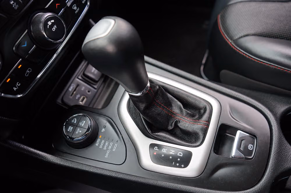 2015 Jeep Cherokee Trailhawk Image 17
