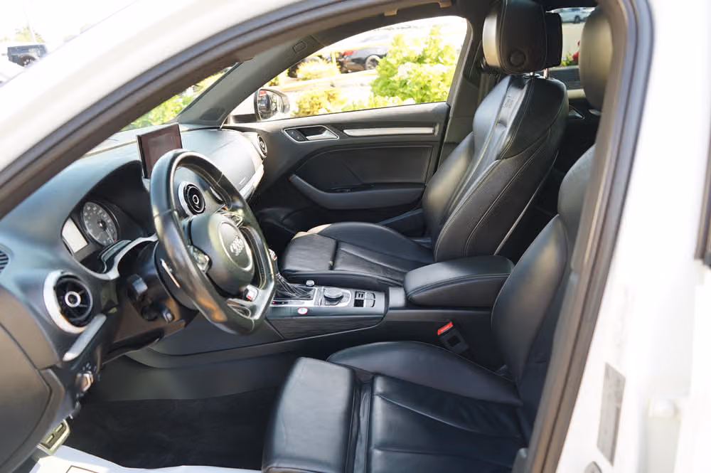 2016 Audi S3 2.0T quattro Premium Plus Image 12