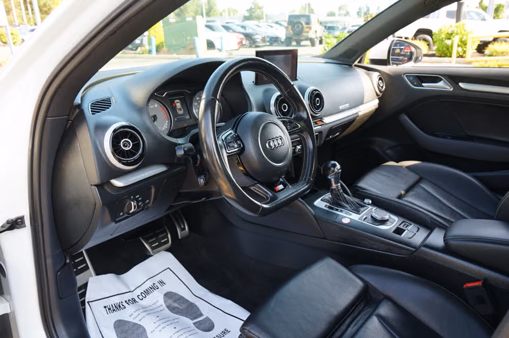 2016 Audi S3 2.0T quattro Premium Plus Image 14