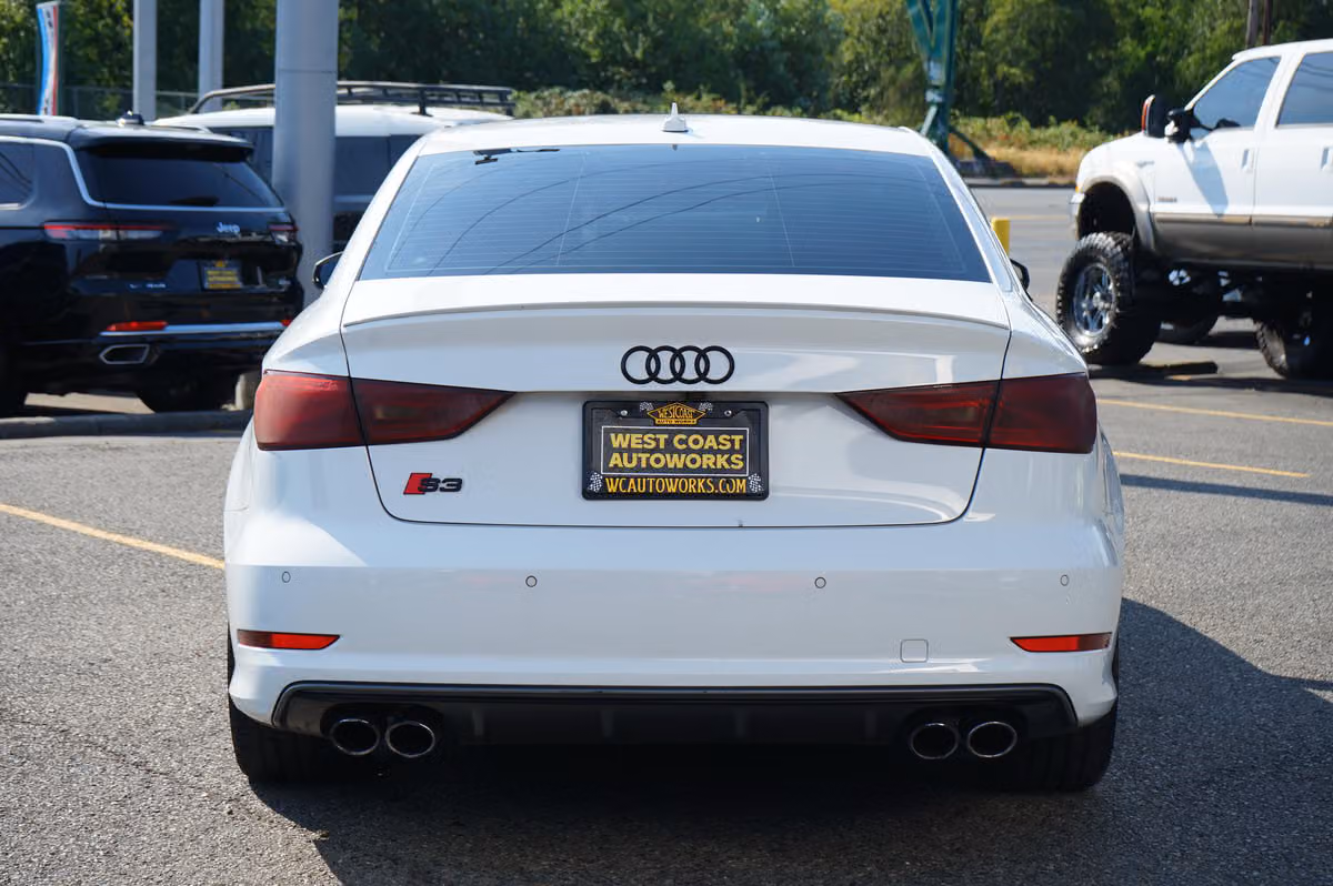 2016 Audi S3 2.0T quattro Premium Plus Image 5