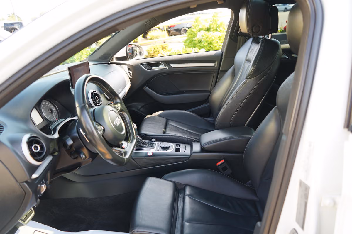 2016 Audi S3 2.0T quattro Premium Plus Image 12