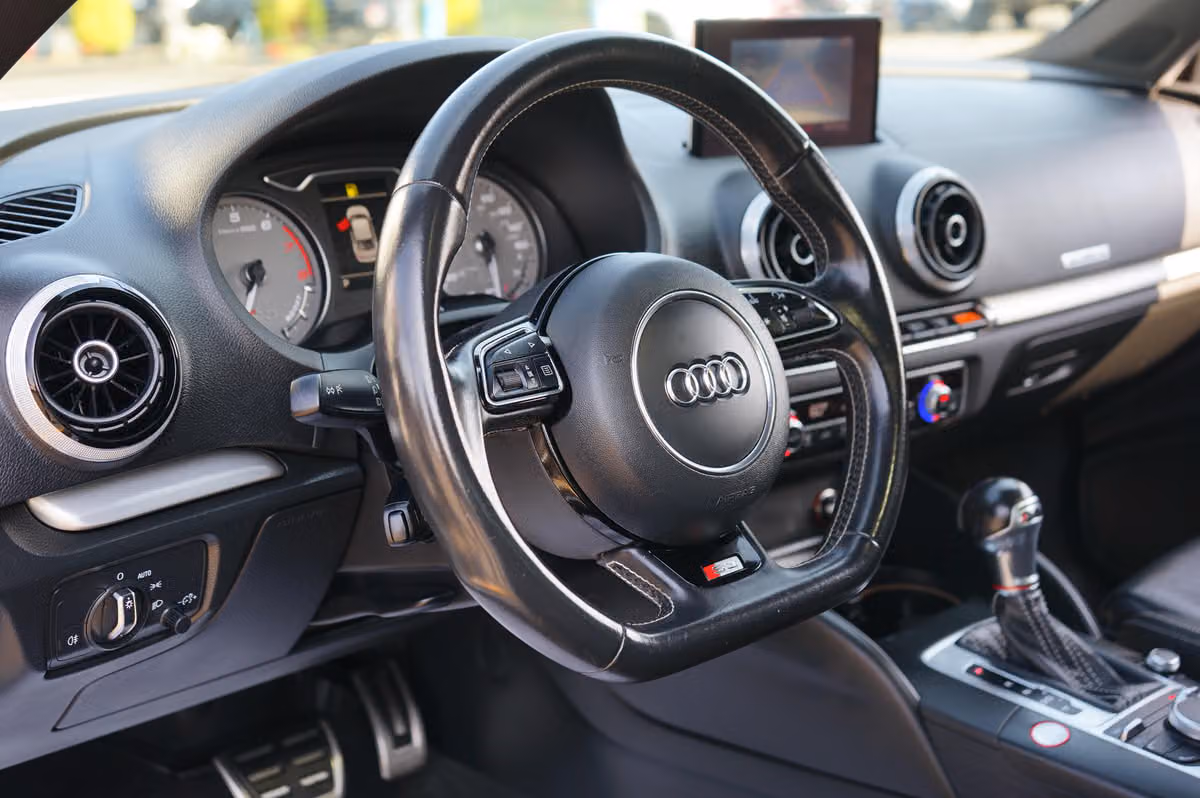 2016 Audi S3 2.0T quattro Premium Plus Image 13